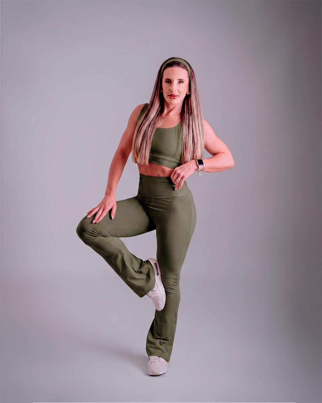 Conjunto Calça Flare + Top