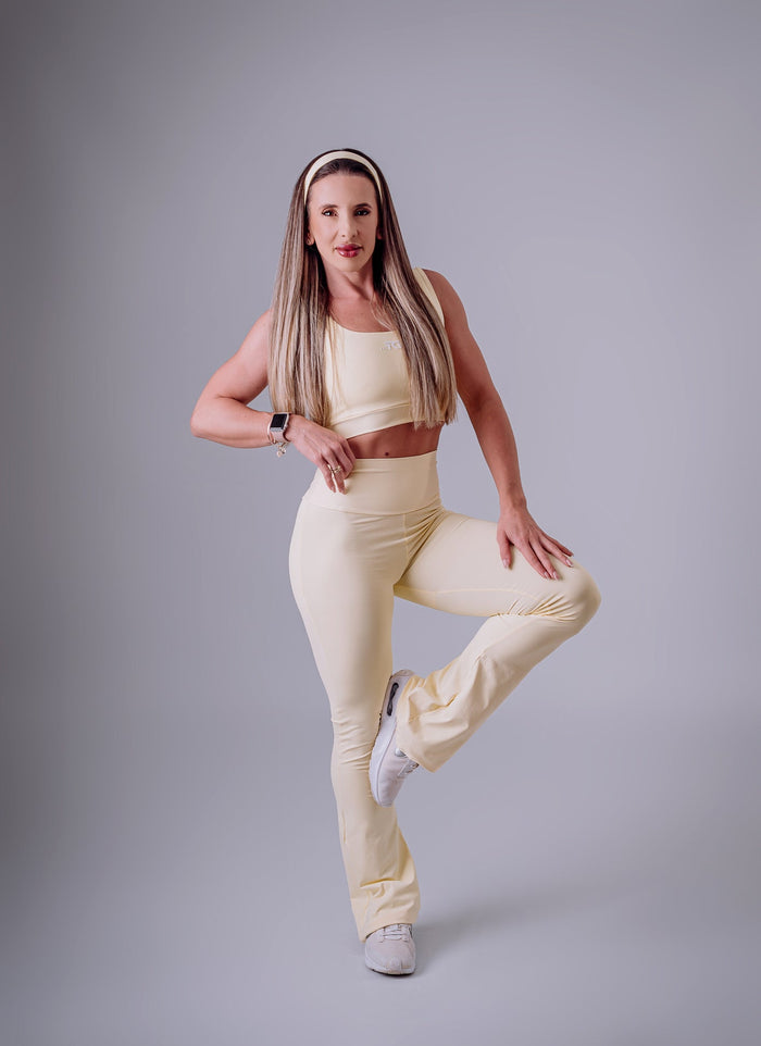 Conjunto Calça Flare + Top